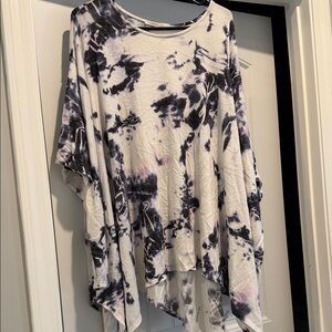 Jules and James Poncho oversized  Tie-Dye Women's Tunic Top